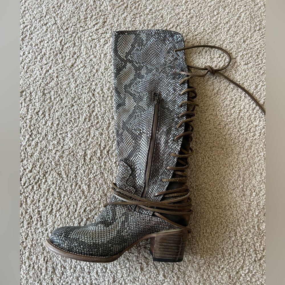 Rare! Freebird blue snake knee-high boots size 9 - no longer sold on site
